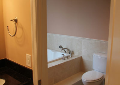 Carolyns Bathroom 11