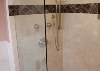Carolyns Bathroom 6