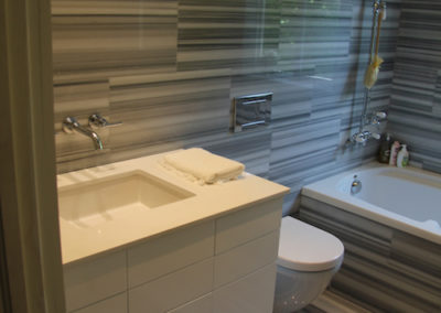 karen bathroom 4