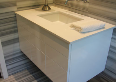 karen bathroom 7