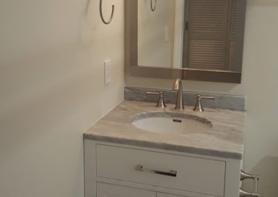 karin bathroom 8