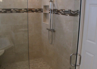 maria and jeoffrey bathroom 12