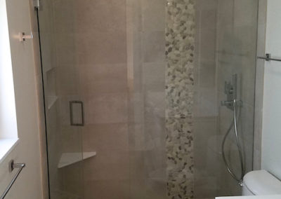terri and karmen master bathroom 4